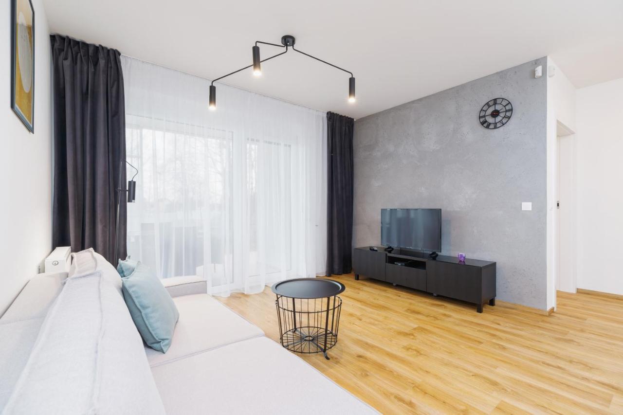 Apartments Supernova Near Tauron Arena By Noclegi Renters 克拉科夫 外观 照片